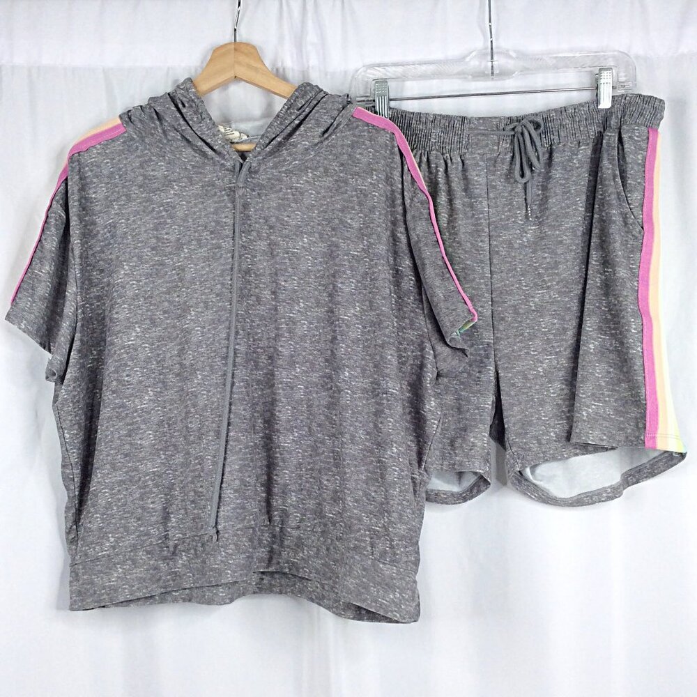R.Sofia Activewear Hoodie & Shorts‎ Set Plus Size 3X Gray Rainbow Knit Pajamas